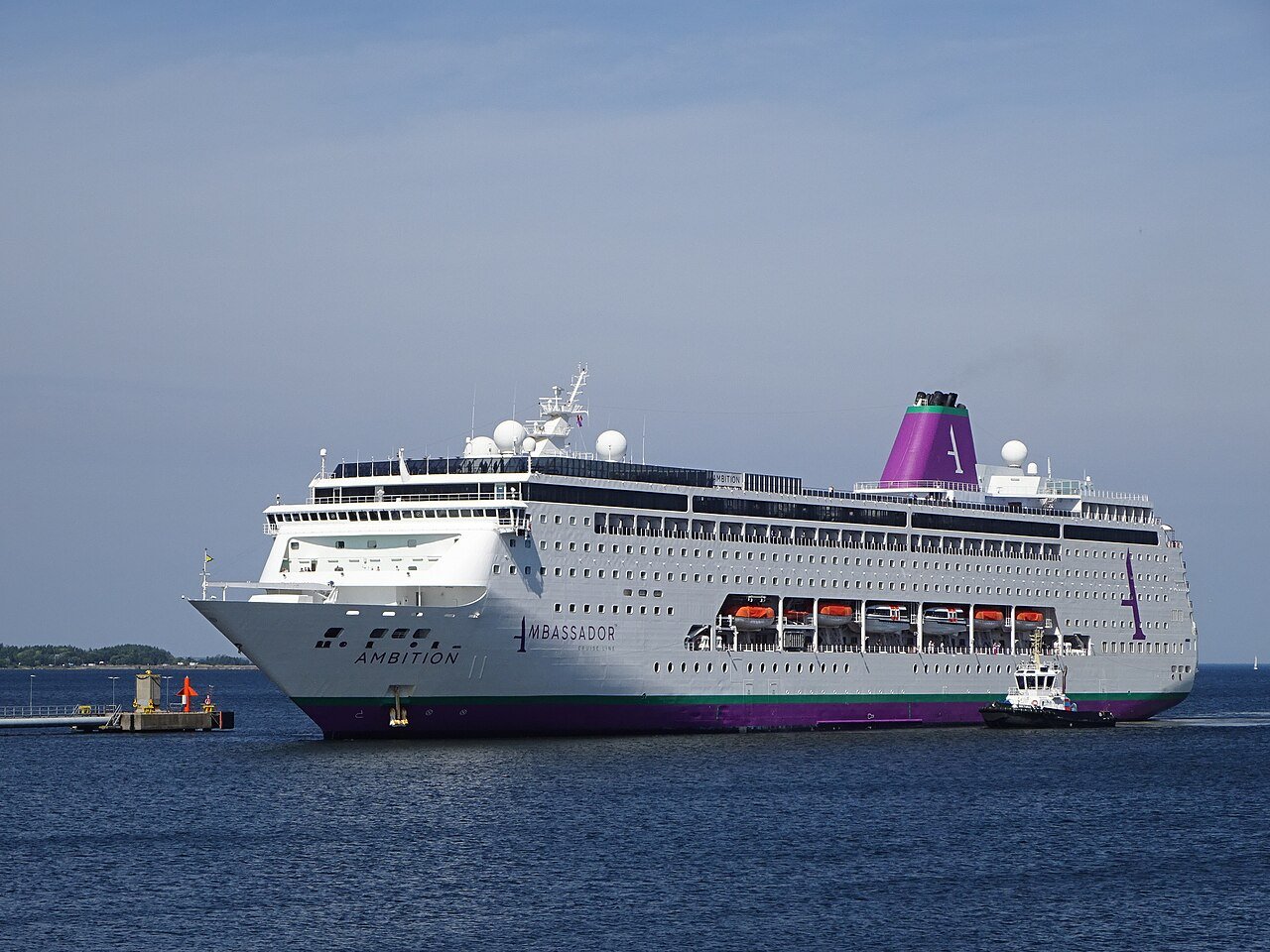 The cruise ship Ambition
