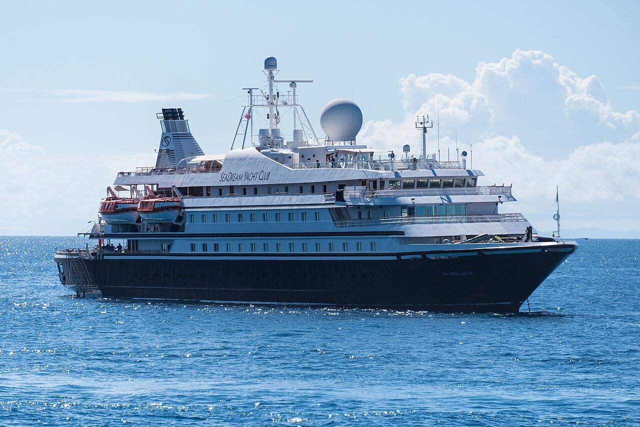 The yacht SeaDream II